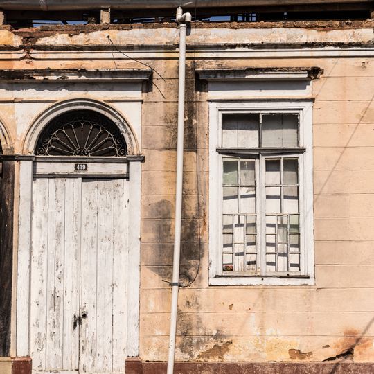 Heritage listed building at Rua Ana Cintra, 419