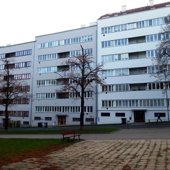 Zahradníkova 12 - 16