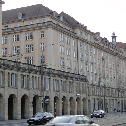 Vorbau Wilsdruffer Straße 13/15/Durchgang Weiße Gasse