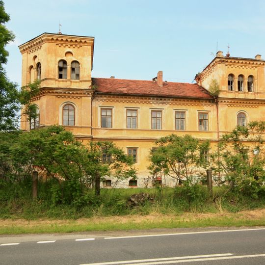 Nový Čestín Castle