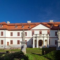 Konojedy Castle