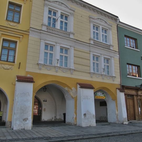 Velké náměstí 23