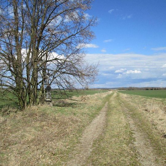 Kříž východně od Svin