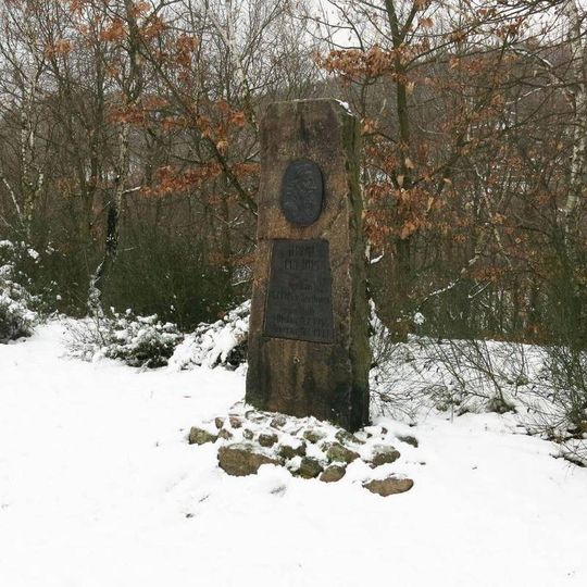 Pomník Jana Husa na Husově vrchu u Běhánek