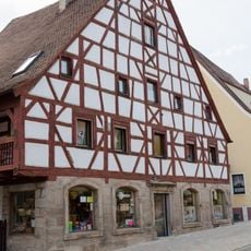 Hindenburgstraße 28