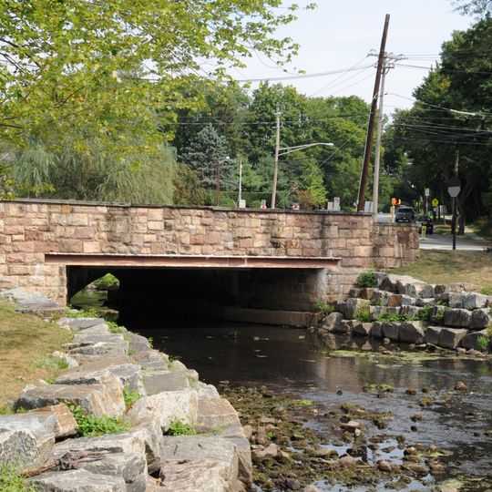Hardenburgh Avenue Bridge