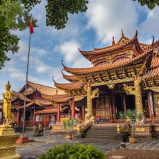 勐卧佛寺双塔