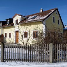 Schloßweg 2 und 2 a