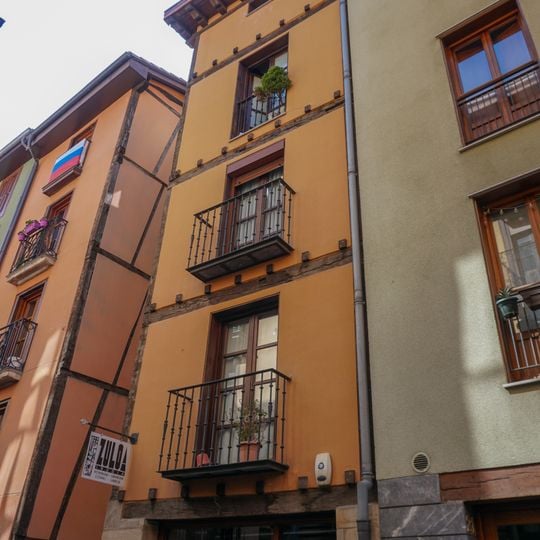 Casa Correría 21 / Cantón De San Roque 3