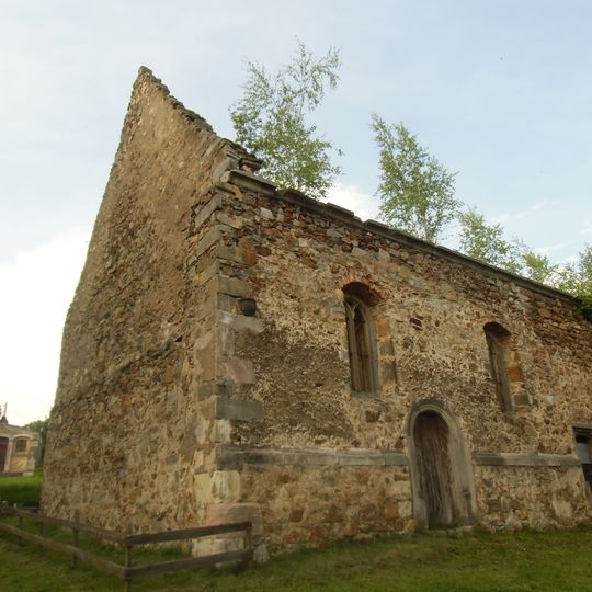 Ruina kościoła w Rząsinach