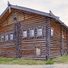 Дом-двор Лимонникова Н. (Малые Корелы)