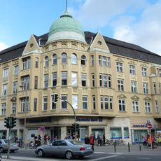 Albrechtstraße 132, Schloßstraße 88