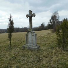 Kříž u silnice jihovýchodně od Nové Vsi