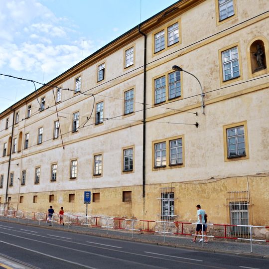 Klášter a nemocnice svaté Alžběty