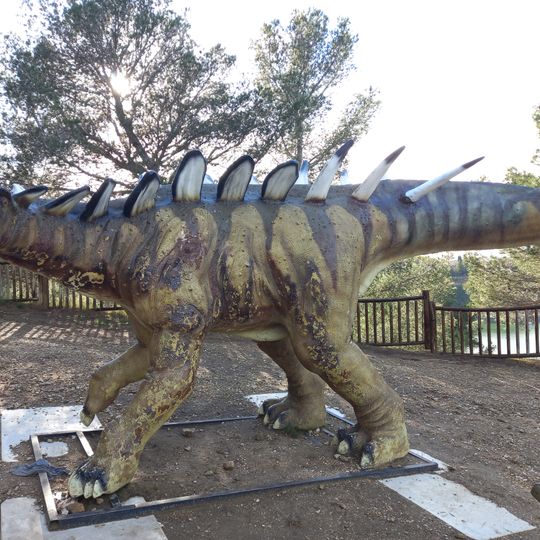 Work of art, sculpture