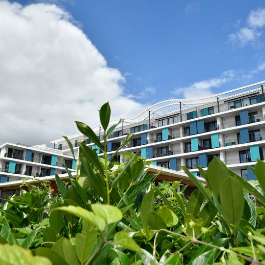 Carat Hotel & Apartments