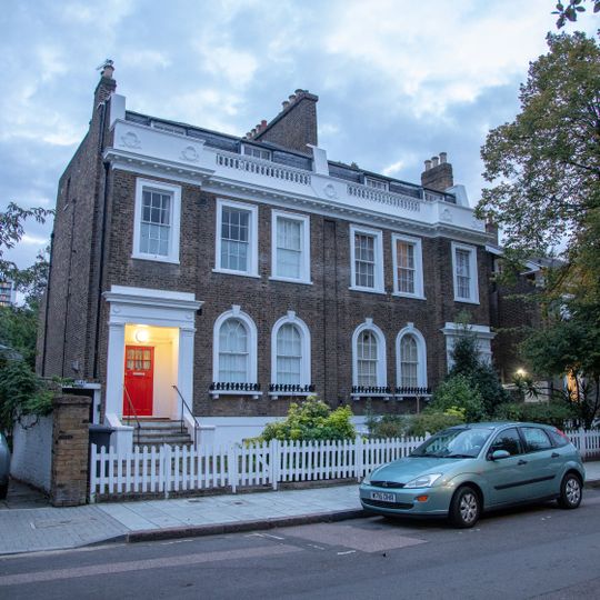 37 And 39, Groveway Sw9