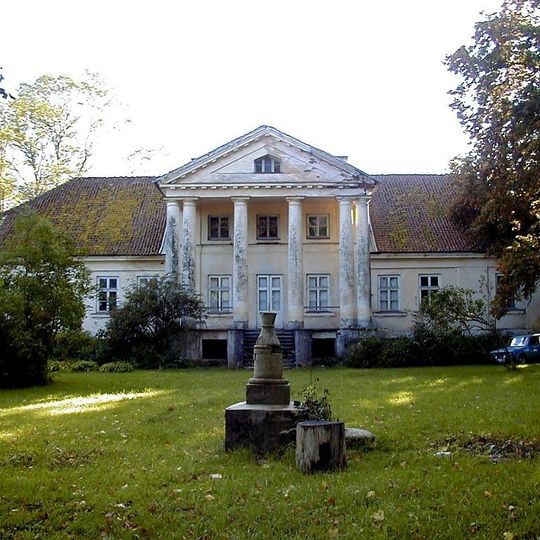 Padure Manor