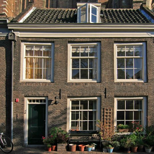 Pottenkade 6, Dordrecht