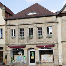 Wohn- und Geschäftshaus