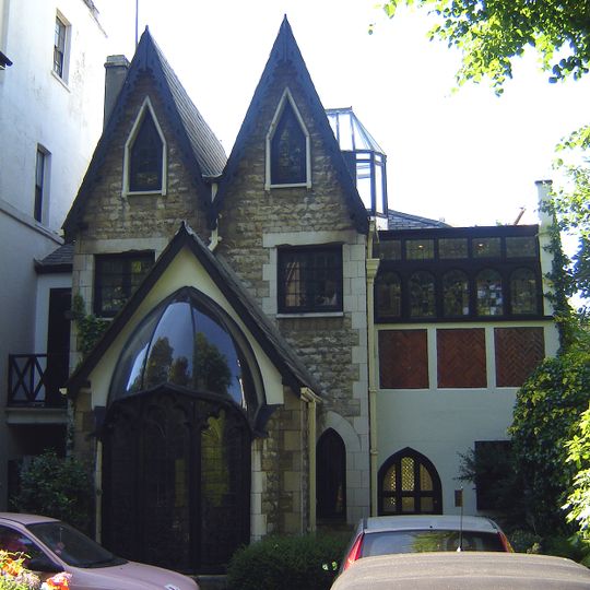 12, Langford Place