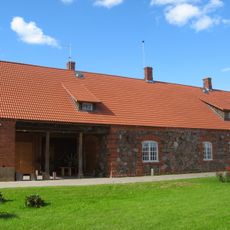 Mooste Manor