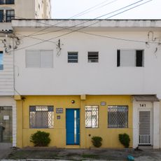 Imóvel à Rua Conceição Veloso, nº 141