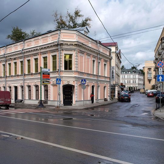 Solyanka Street 11-6