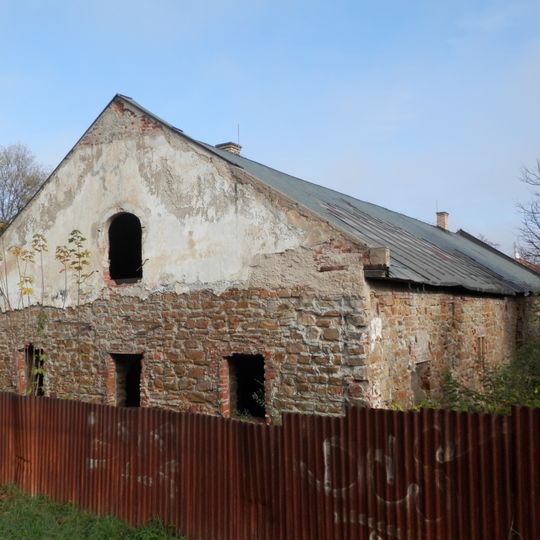 Vozovňa - koniareň