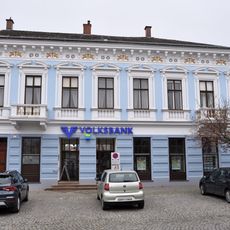 Wohn- und Geschäftshaus