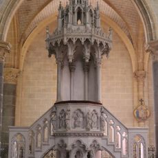 Martigné-Ferchaud church (pulpit)