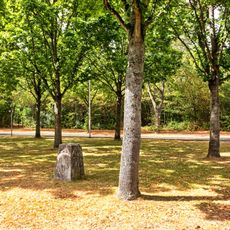 Vermessungspunkt, Friedhof Kottenforst