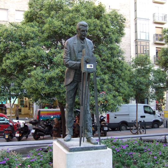 Monumento a Eduardo Jimeno Correas