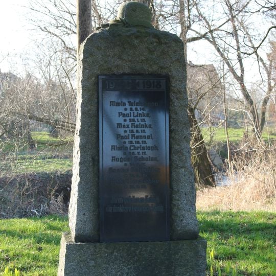 Denkmal für die Gefallenen des Ersten Weltkrieges Ecke Weg an der Löbau, Cunnewitzer Straße