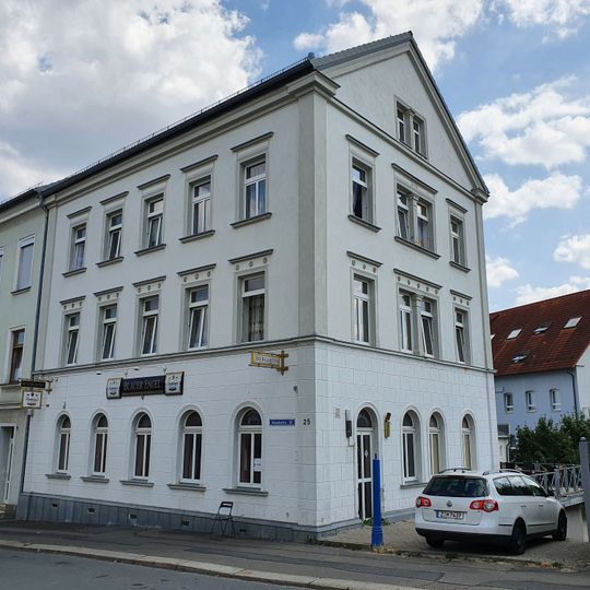 Bahnhofstraße 25, Werdau