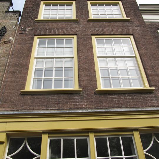 Steegoversloot 66, Dordrecht