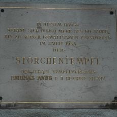 Gedenktafel für die Storchenschul