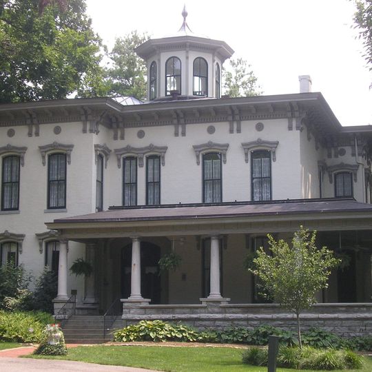 Peterson–Dumesnil House