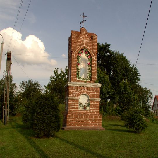Wayside shrine at 170 Bałtycka Street in Olsztyn