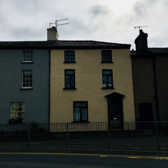 House, including attached railings