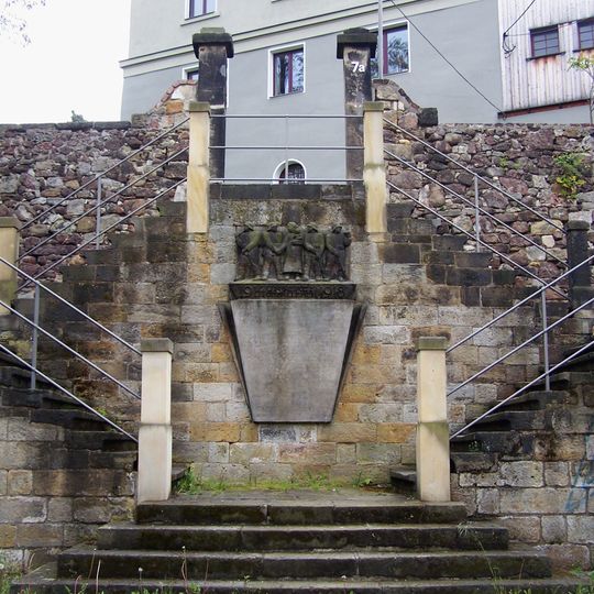 Kriegerdenkmal Cossebaude, Talstraße 7a