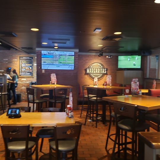 Chili's Grill & Bar