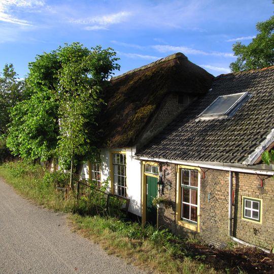 Vlaardingse Schouw, Schipluiden