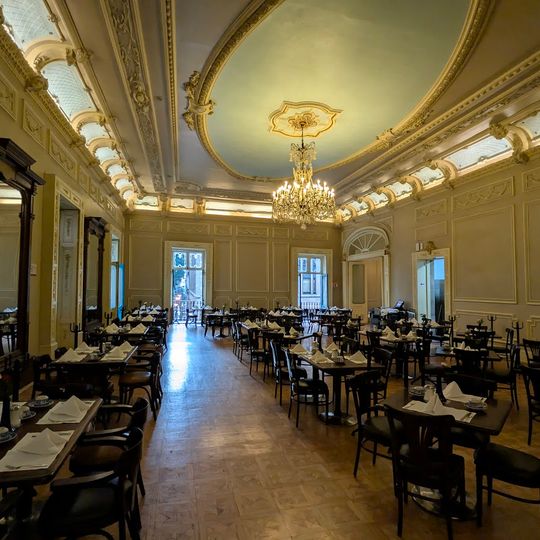 Casa de los Azulejos