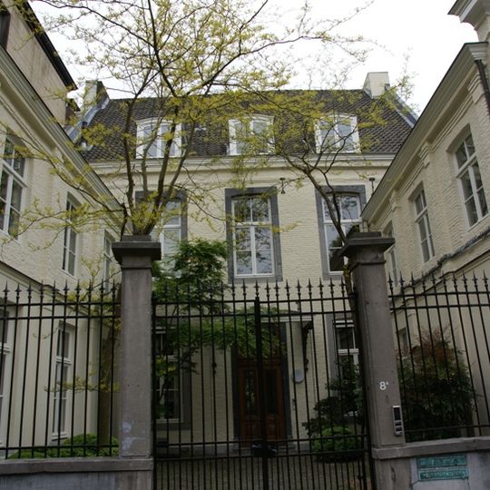 Keizer Karelplein 8, Maastricht