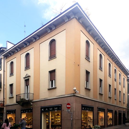 Via Giuseppe Garibaldi 1