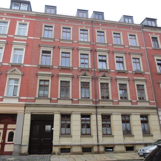 Mietshaus in geschlossener Bebauung Georgstraße 39