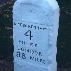 Milestone, SW corner of Norwich Road jct with New Road