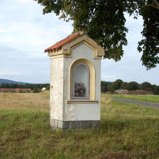 Kaplička jižně od Zámlyní