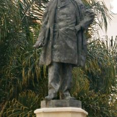 Monument to Eleuterio Maisonnave